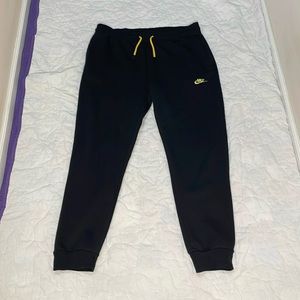 Nike Men’s Black/Yellow Sweatpants 2XL